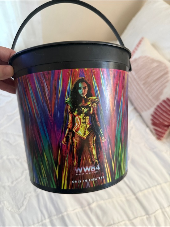Accessories - Wonder Women WW84 Popcorn Bucket